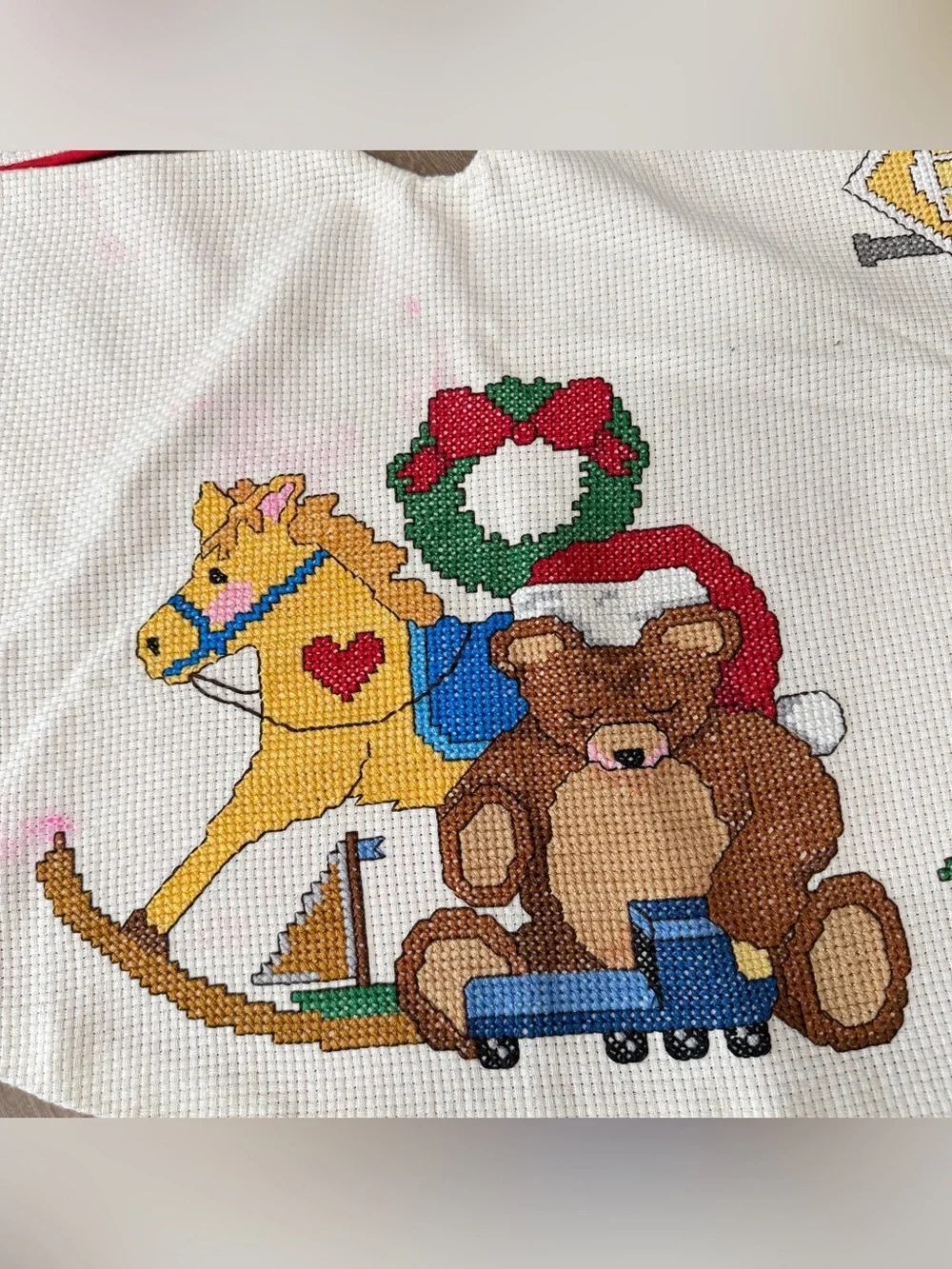 Janlynn Completed Christmas Cross Stitch Tree Skirt Trio Of Teddies 1989